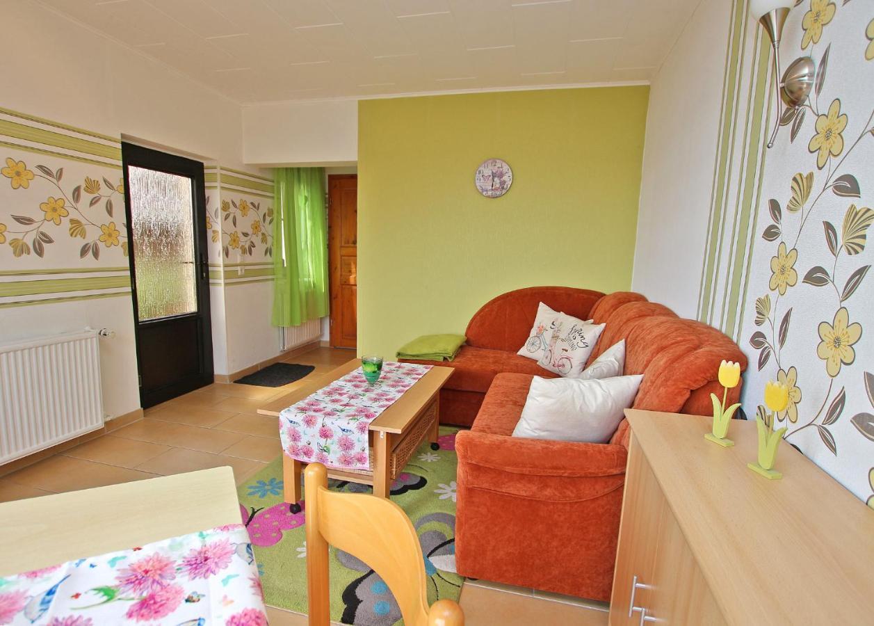 Ferienwohnung Waren See 8481 Esterno foto